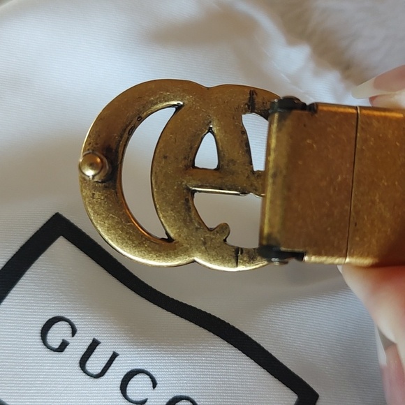 Gucci Reversible Gold GG Monogram/Black Leather Women's Belt - Picture 8 of 8